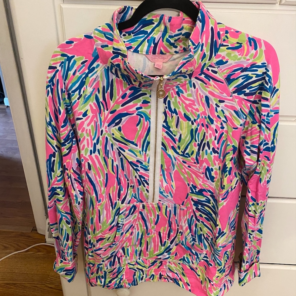 Lilly Putlizer Pull over
